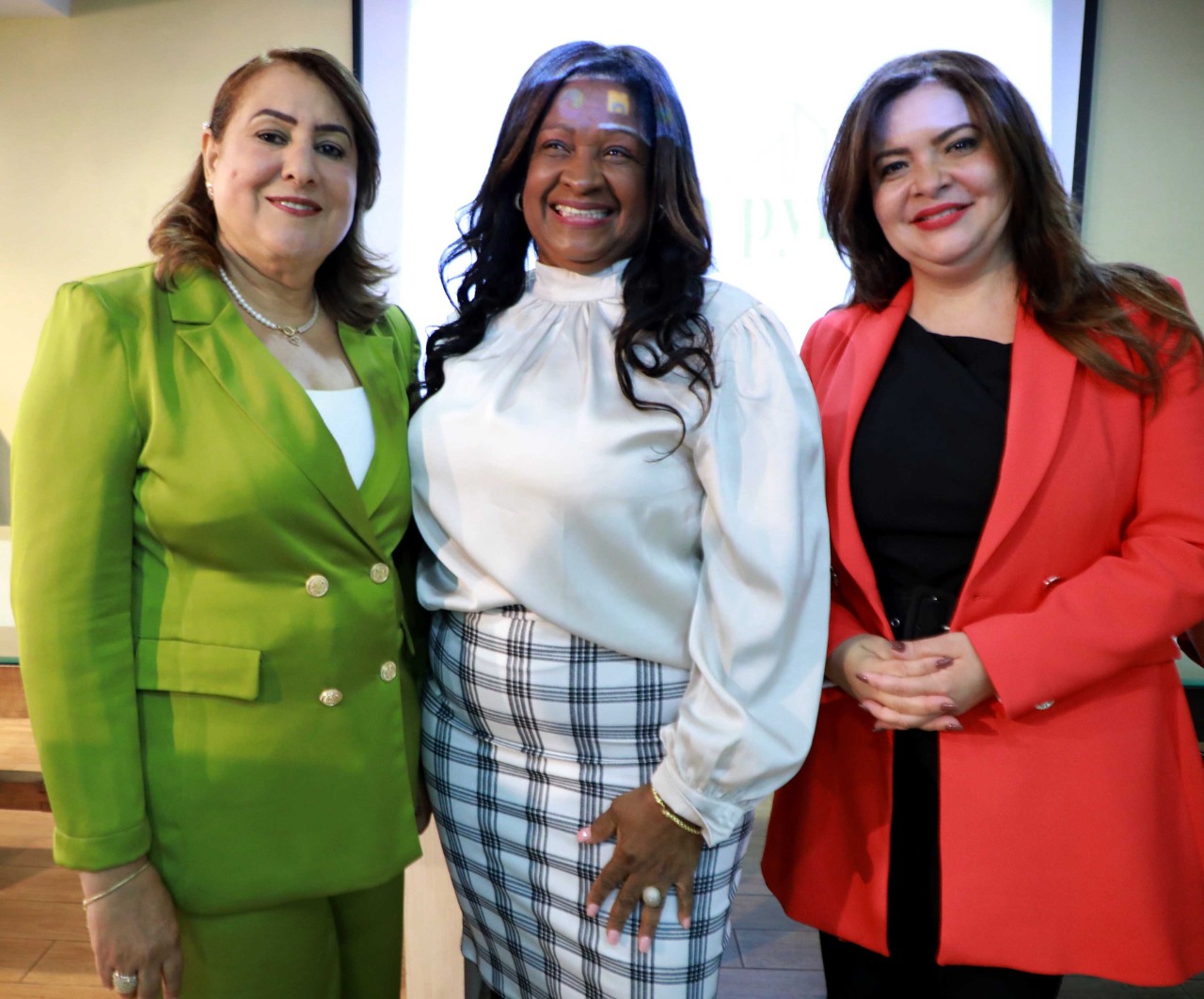 Promipyme celebra con éxito: “Liderando tus Finanzas” “Las mujeres no deben tener límites para triunfar”